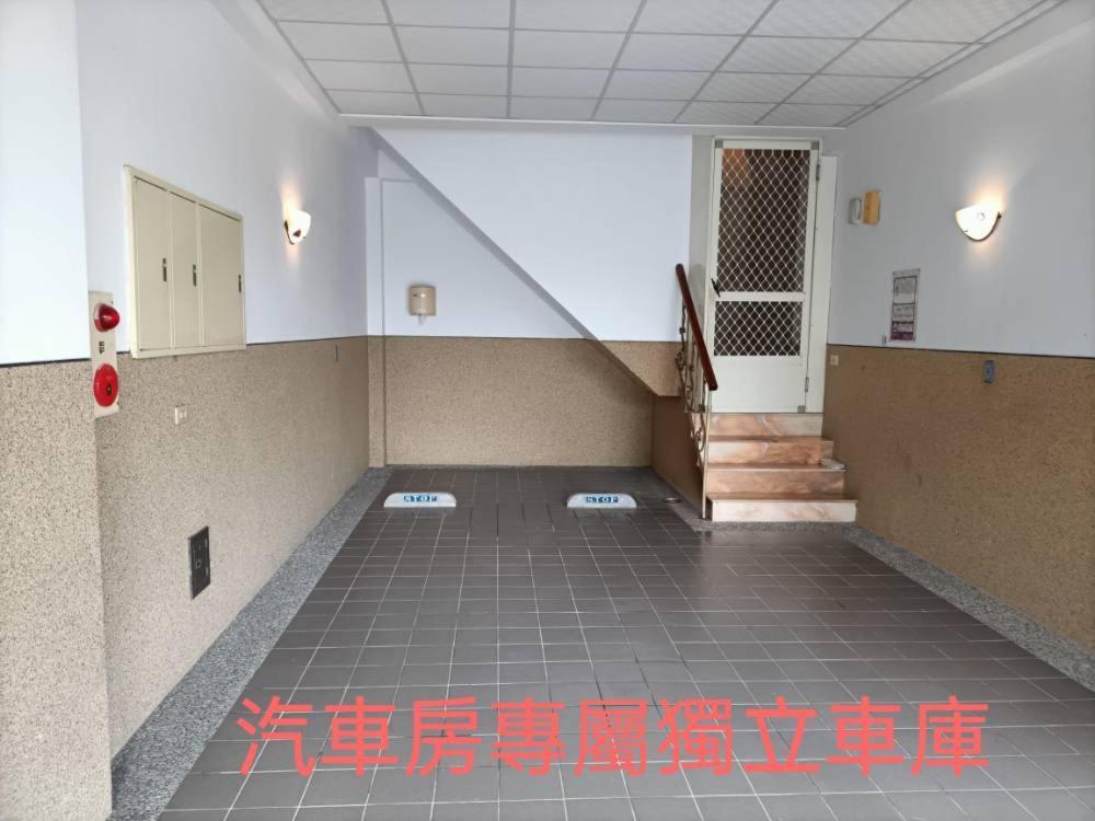 御花園商務旅舘虎尾舘-金花園汽車旅舘066 Motel Huwei Luaran gambar